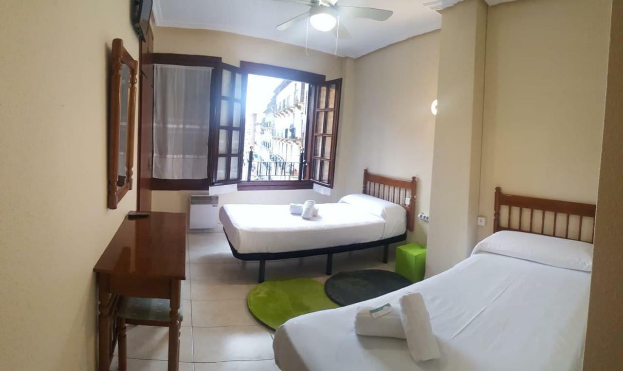 Los Fronterizos Hotel Irun Kültér fotó