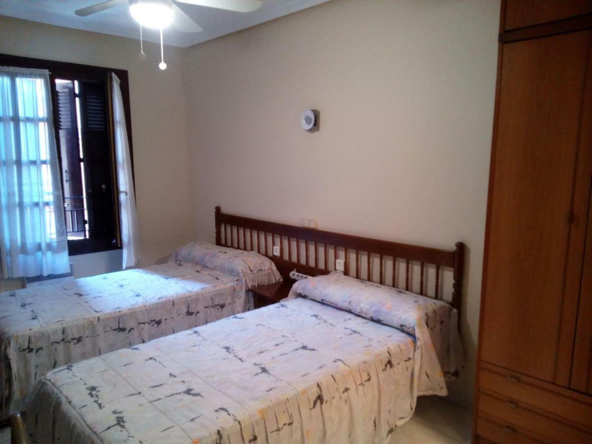 Los Fronterizos Hotel Irun Szoba fotó