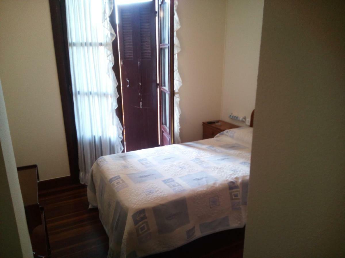 Los Fronterizos Hotel Irun Kültér fotó