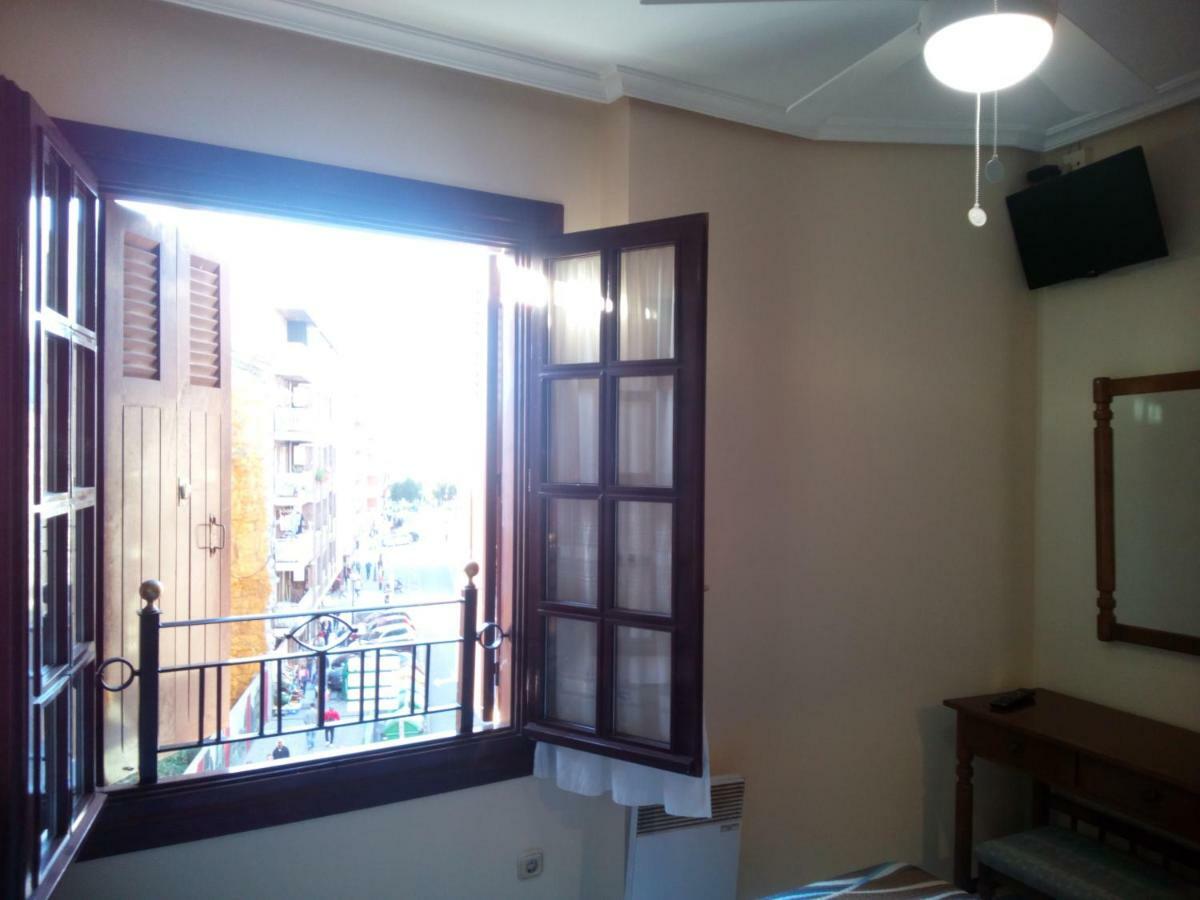 Los Fronterizos Hotel Irun Kültér fotó