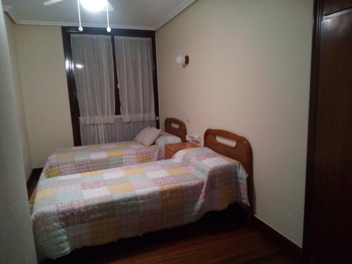 Los Fronterizos Hotel Irun Kültér fotó